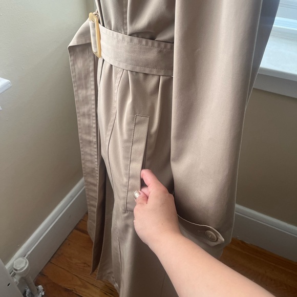 London fog tan trench coat size regular 8 - Picture 6 of 16